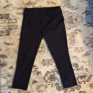 Black Fabletics leggings